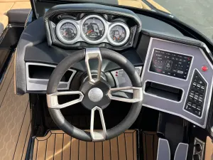 2022 Mastercraft Boats XT22 for sale in Madera, California