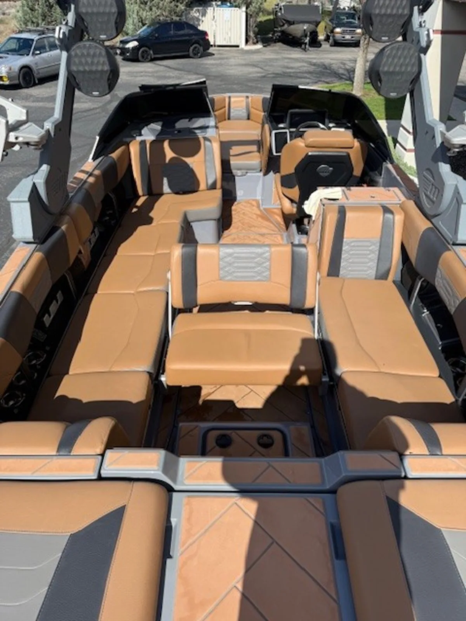 2022 Malibu Wakesetter 25 LSV