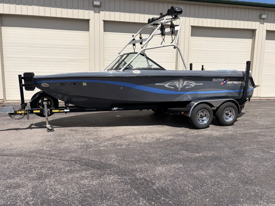 2001 Nautique Boats Super Air Nautique 210 for sale in Columbus, Ohio