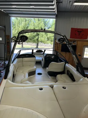 2012 Malibu Boats Wakesetter VTX for sale in Marine On Saint Croix, Minnesota
