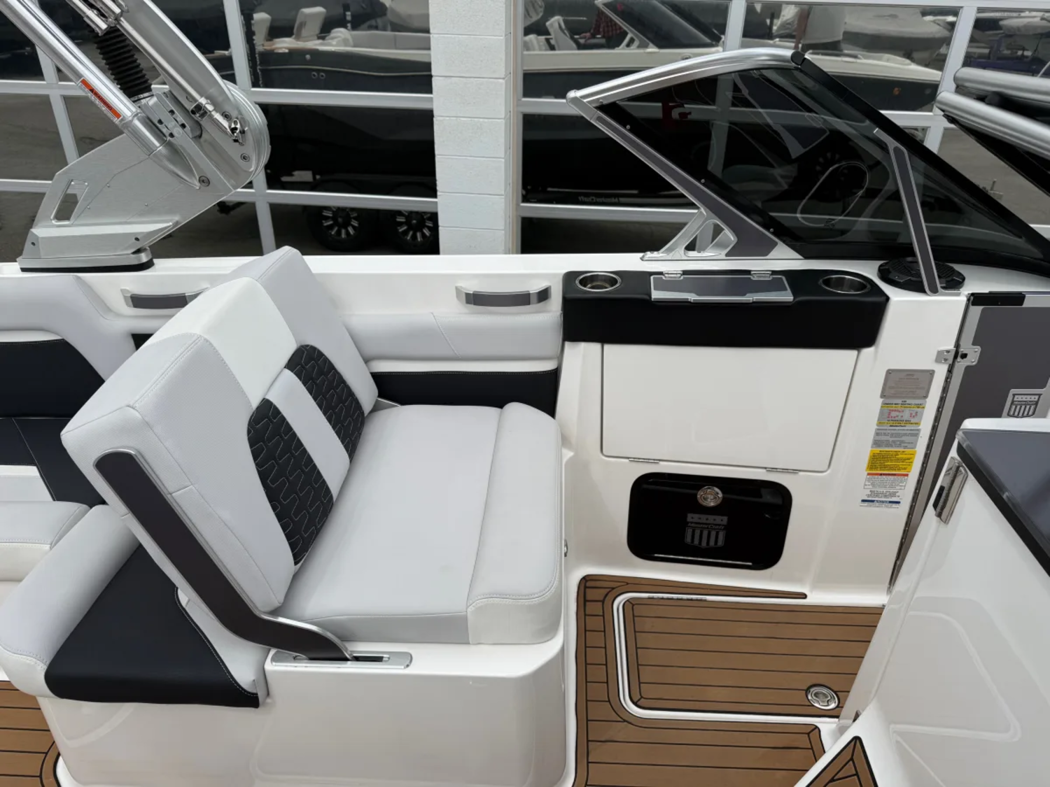 2021 26' MasterCraft X26 Bowrider