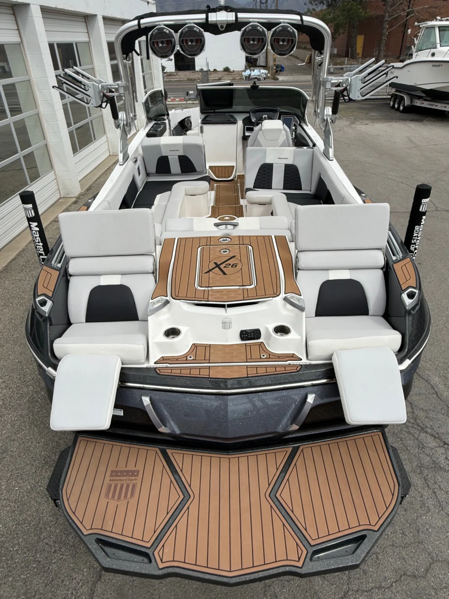 2021 26' MasterCraft X26 Bowrider
