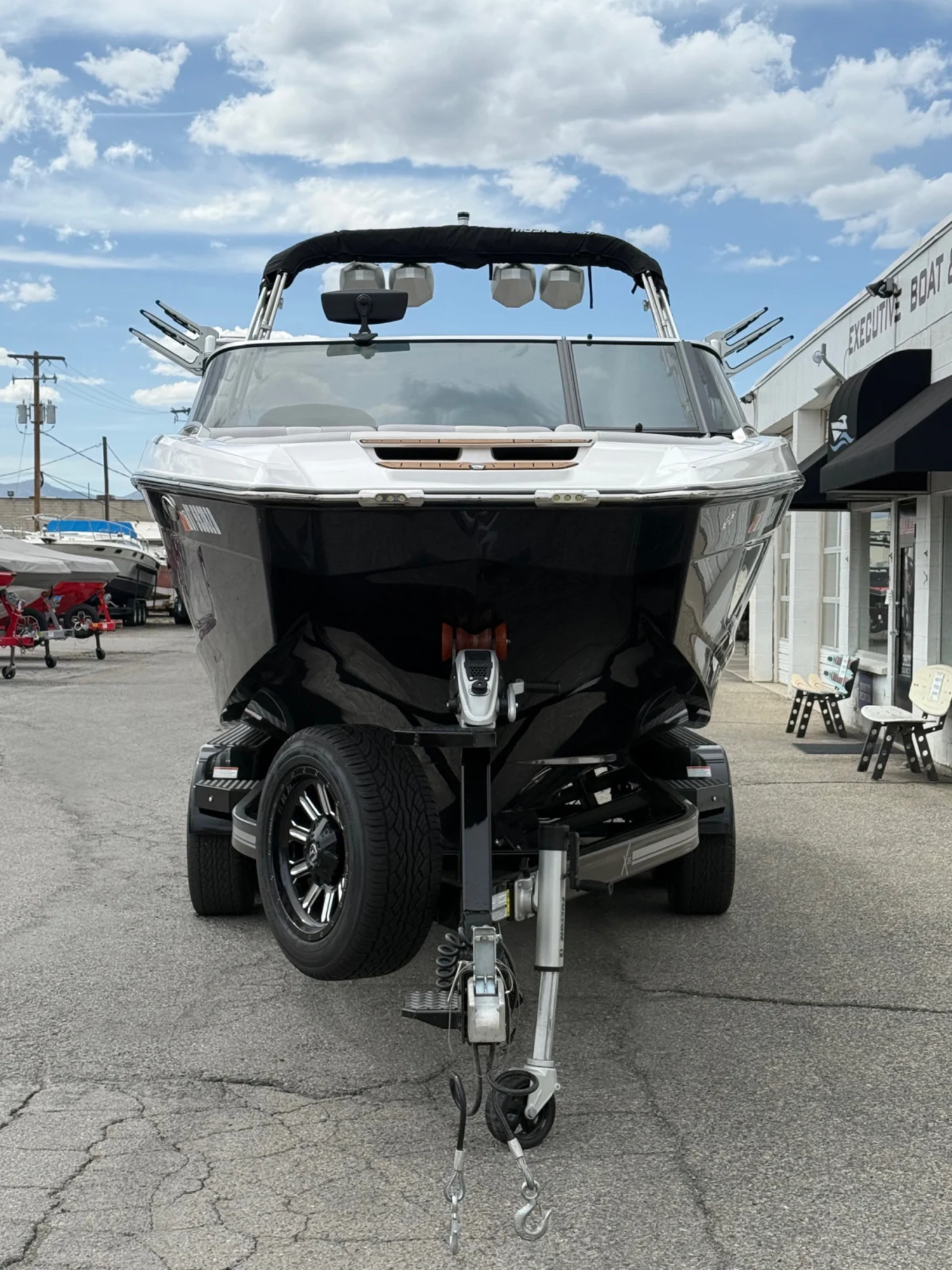 2021 26' MasterCraft X26 Bowrider