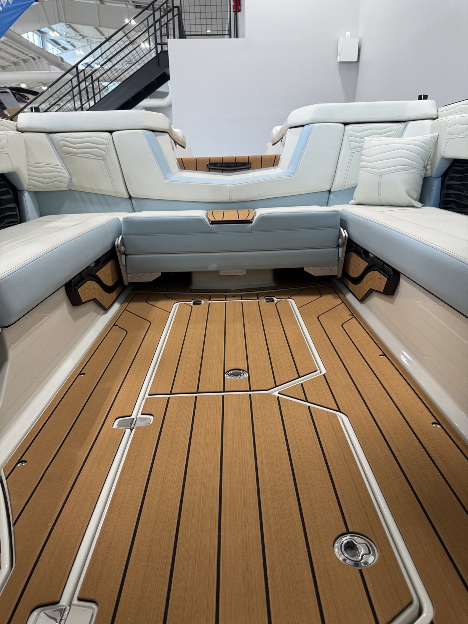 2026 Nautique Super Air G25
