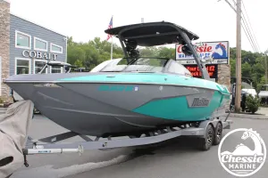 2020-malibu-wakesetter-25-lsv-131374-image1