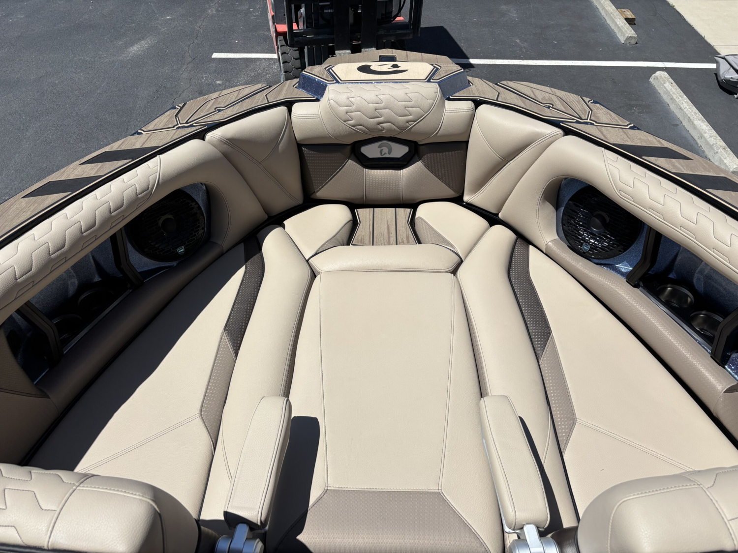 2026 Centurion Ri230