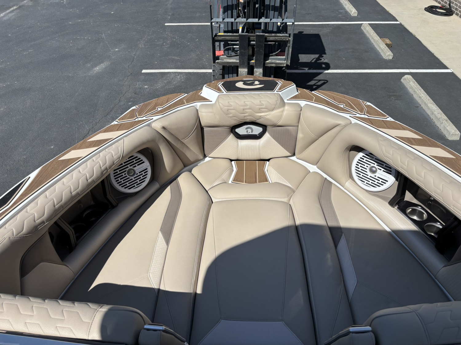 2026 Centurion Ri230