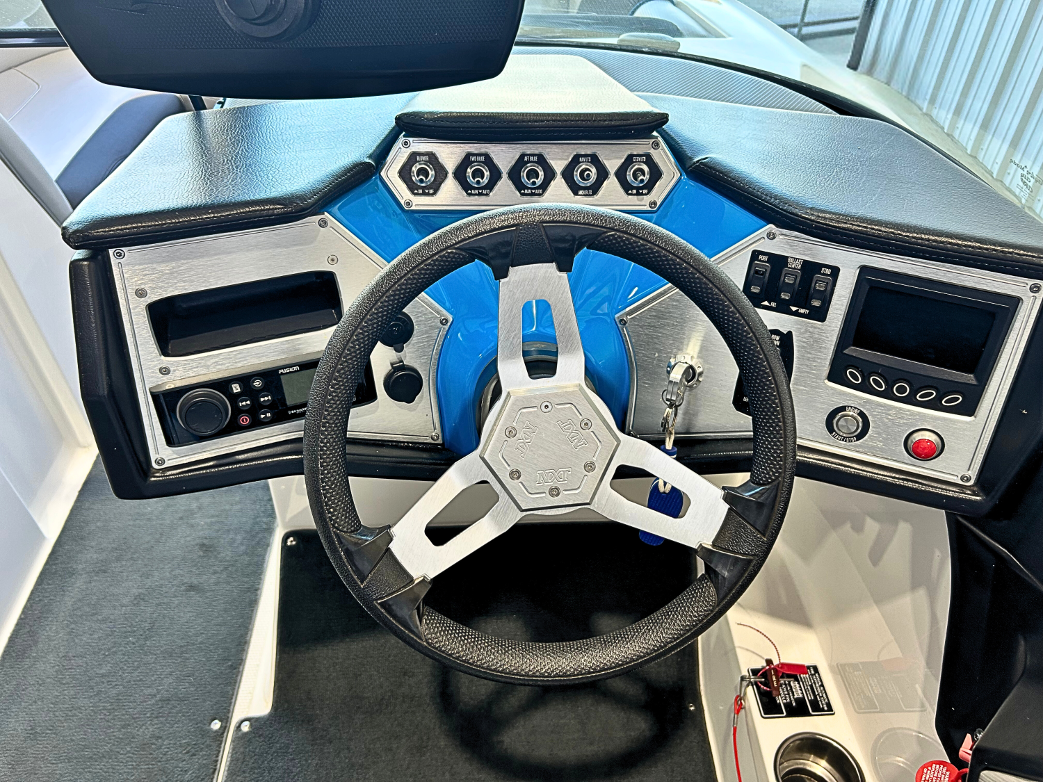 2016 MasterCraft NXT22