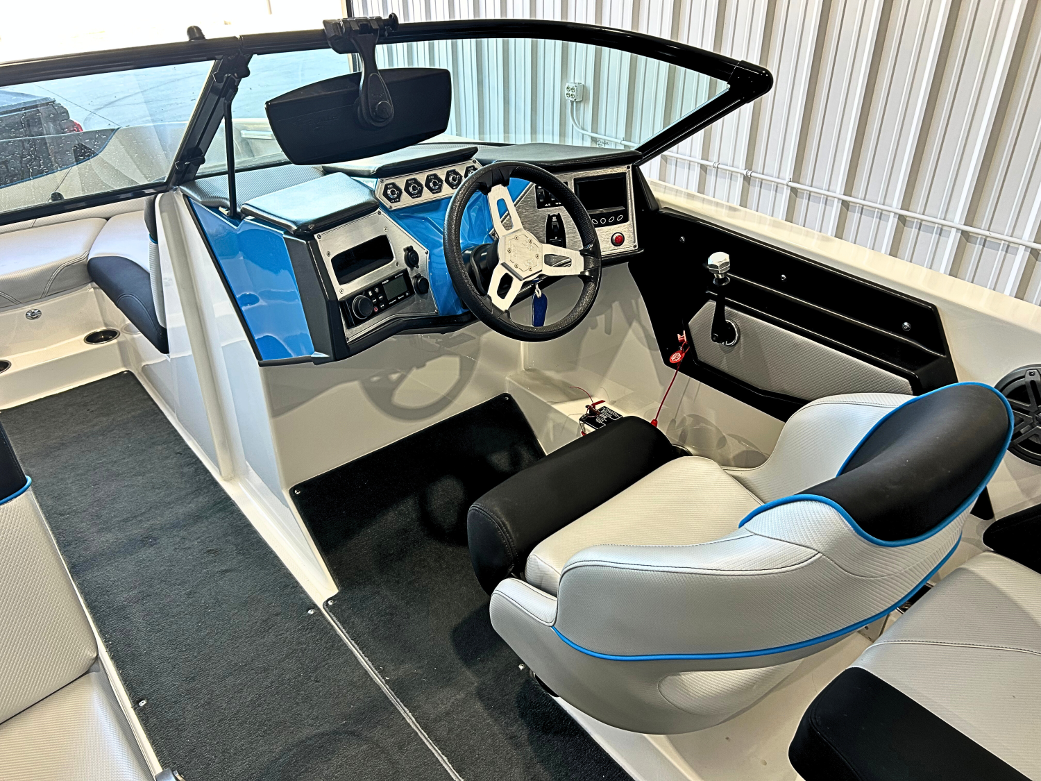 2016 MasterCraft NXT22