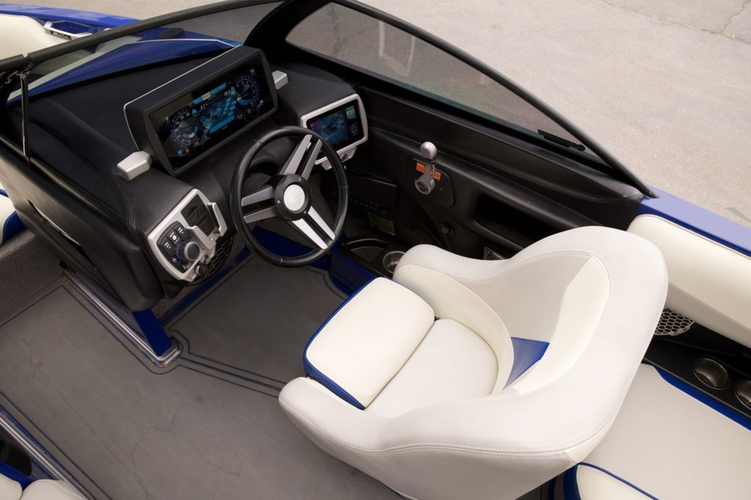 2015 Malibu Boats 23 LSV