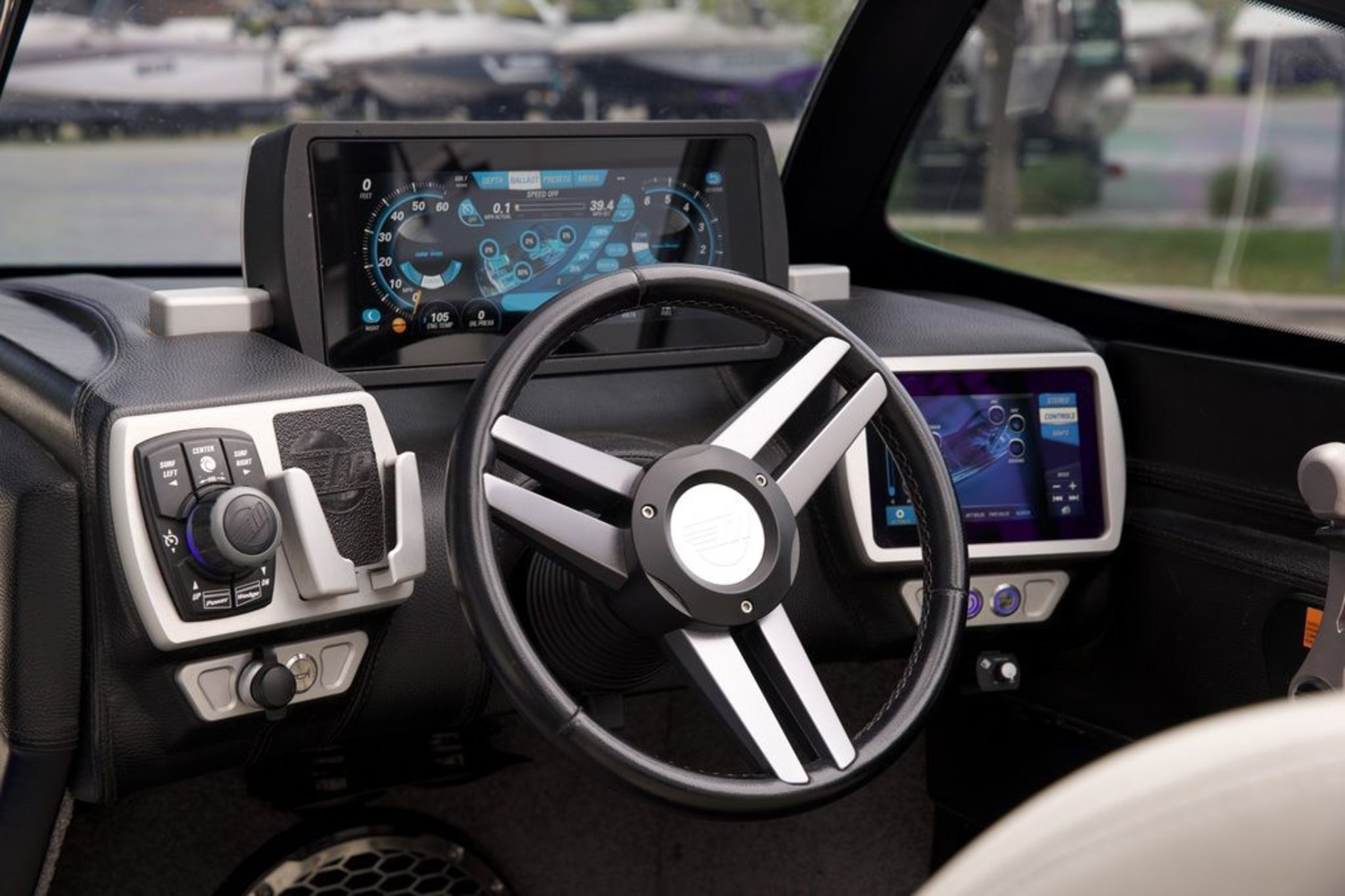 2015 Malibu Boats 23 LSV