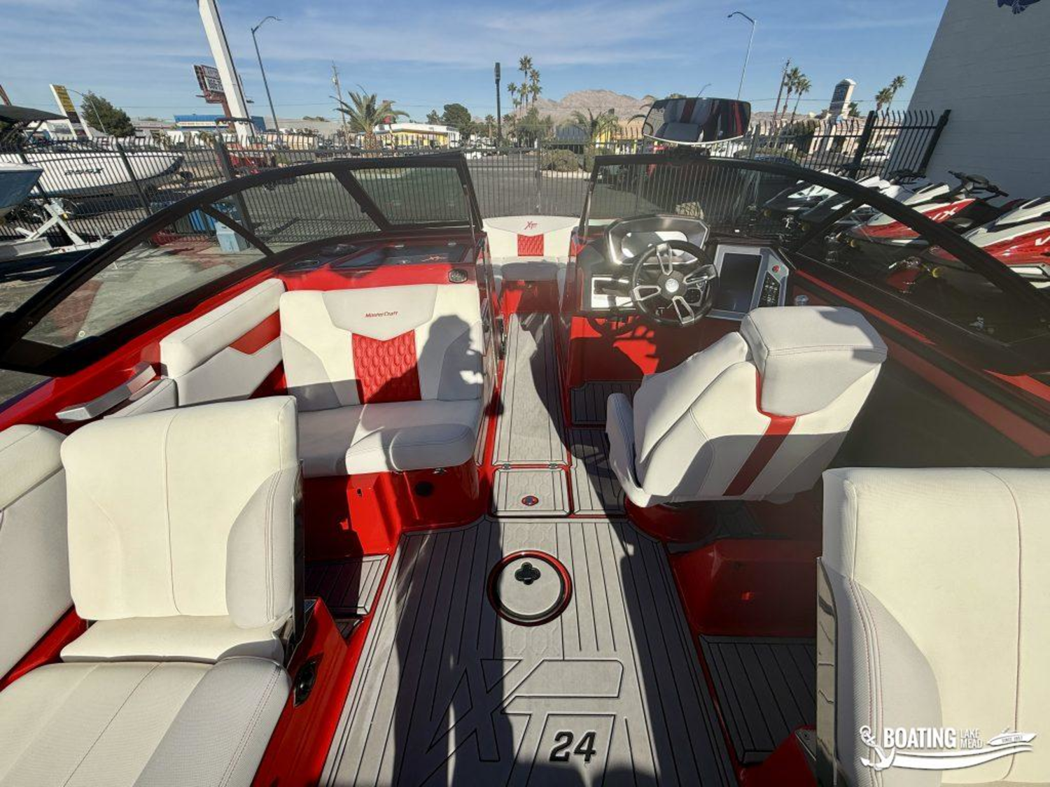 2021 MasterCraft XT24