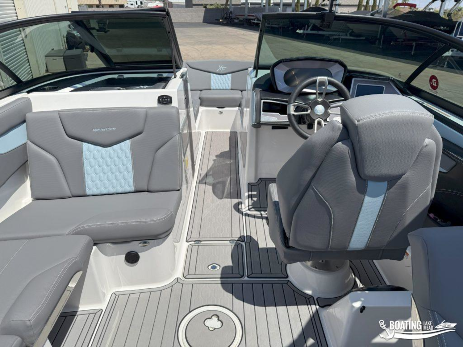 2022 MasterCraft XT24