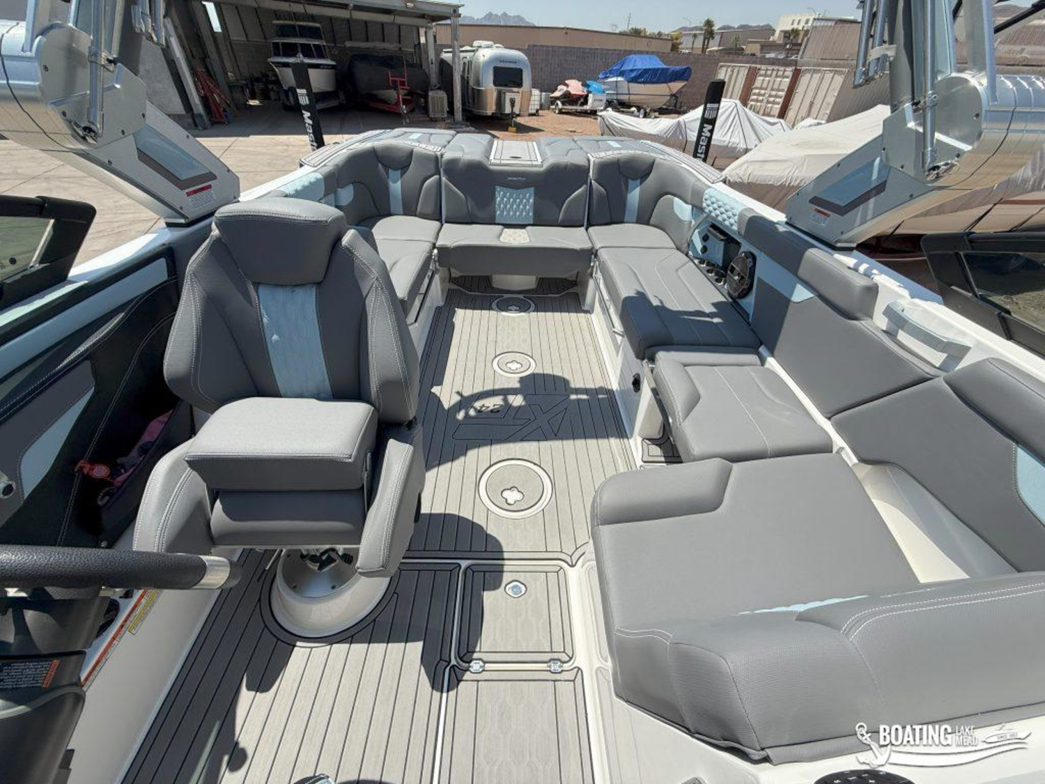 2022 MasterCraft XT24