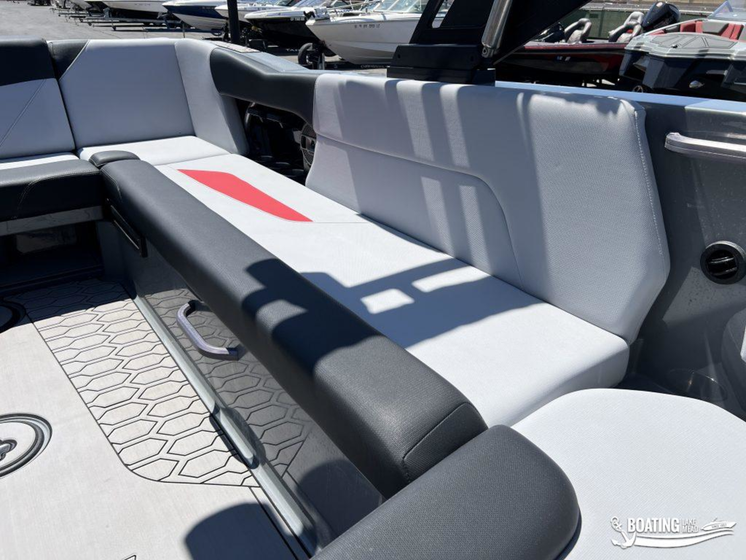 2022 MasterCraft NXT24