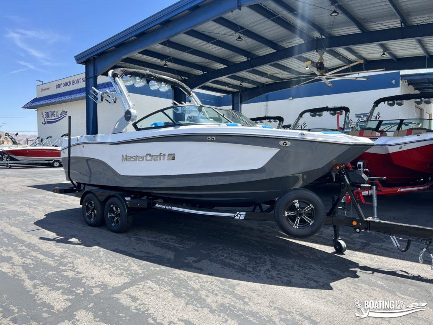 2023 MasterCraft XT22