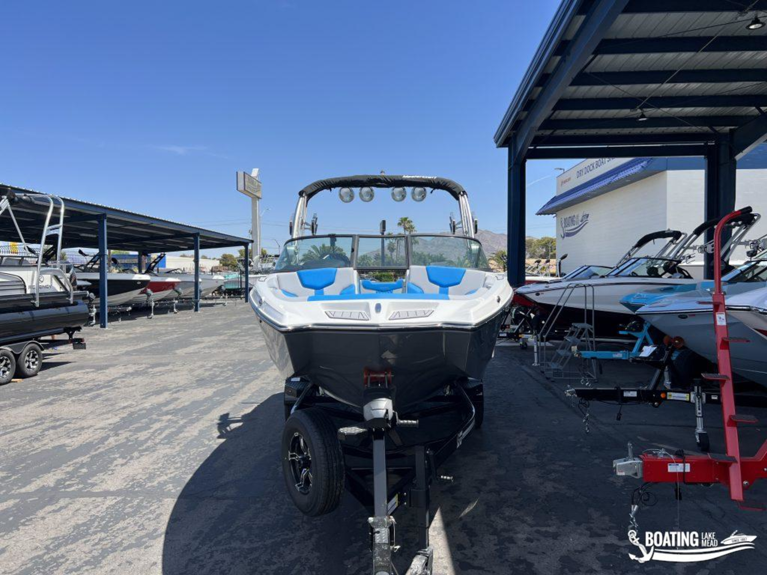 2023 MasterCraft XT22