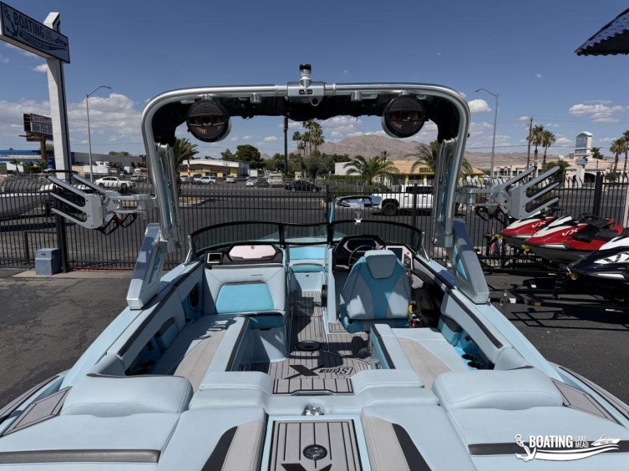 2023-mastercraft-x-star-129772-image5