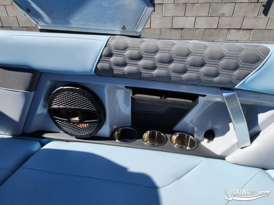 2023-mastercraft-xt23-129774-image22