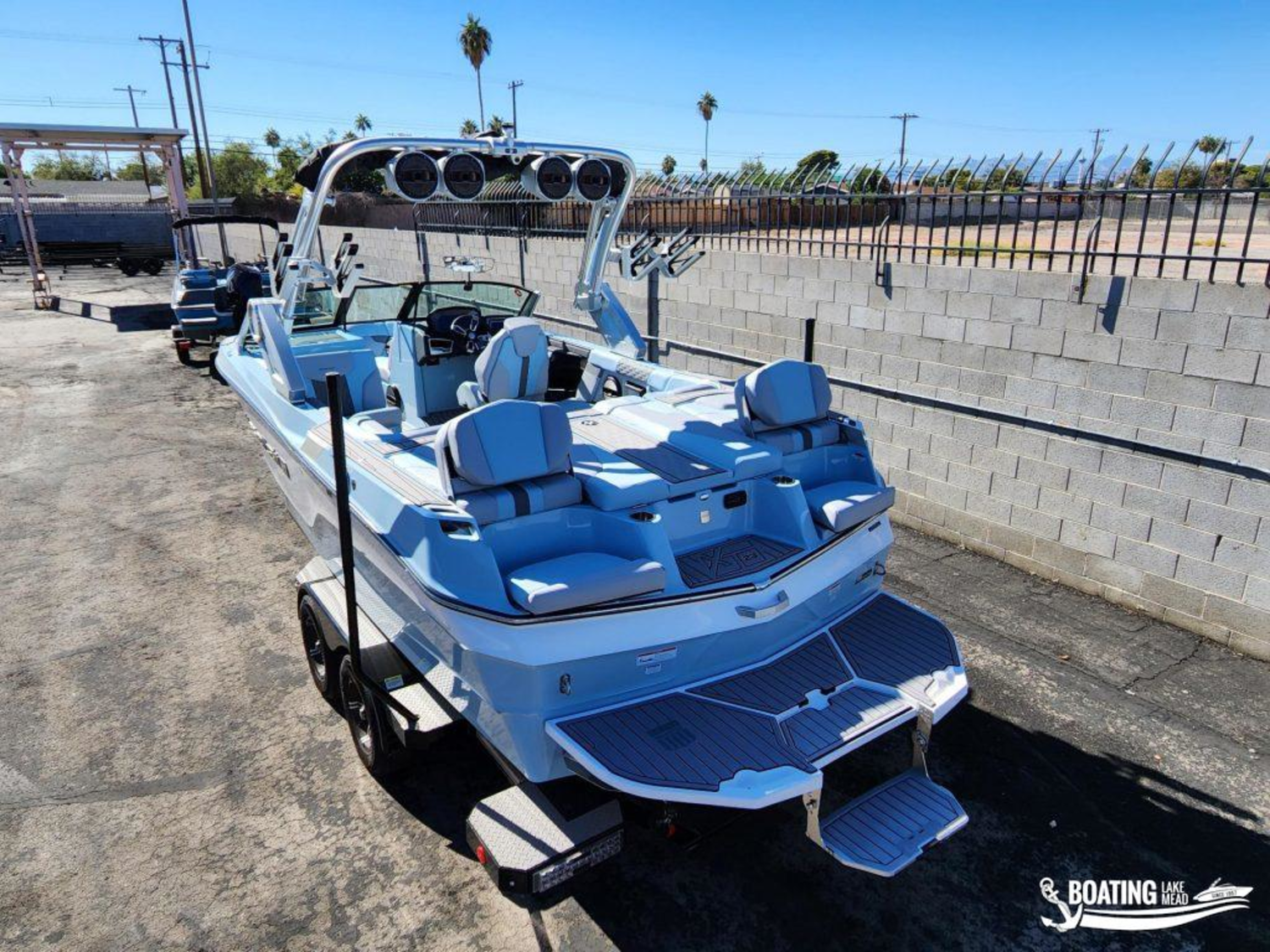 2023 MasterCraft XT23