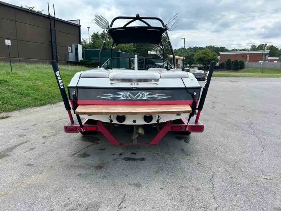 2001 Malibu Boats Wakesetter VLX for sale in Lebanon, Tennessee
