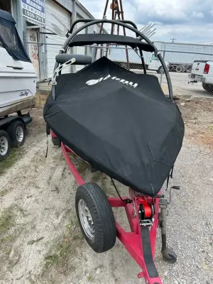2001 Malibu Boats Wakesetter VLX for sale in Lebanon, Tennessee
