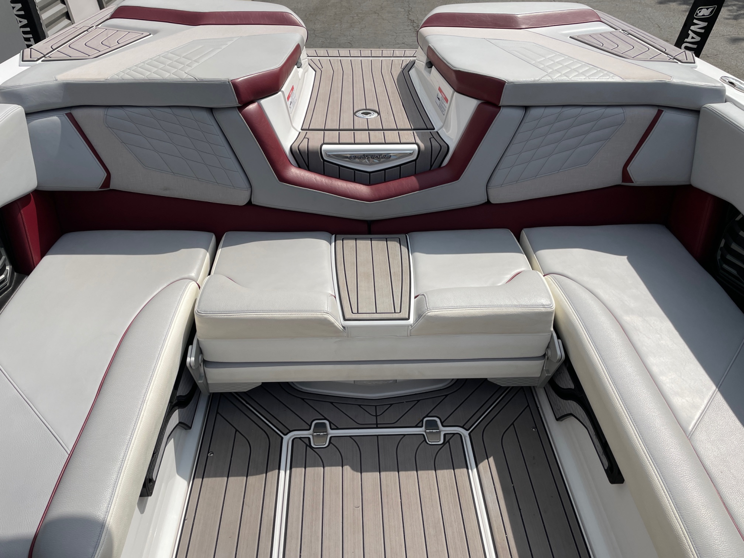 2023 NAUTIQUE G23