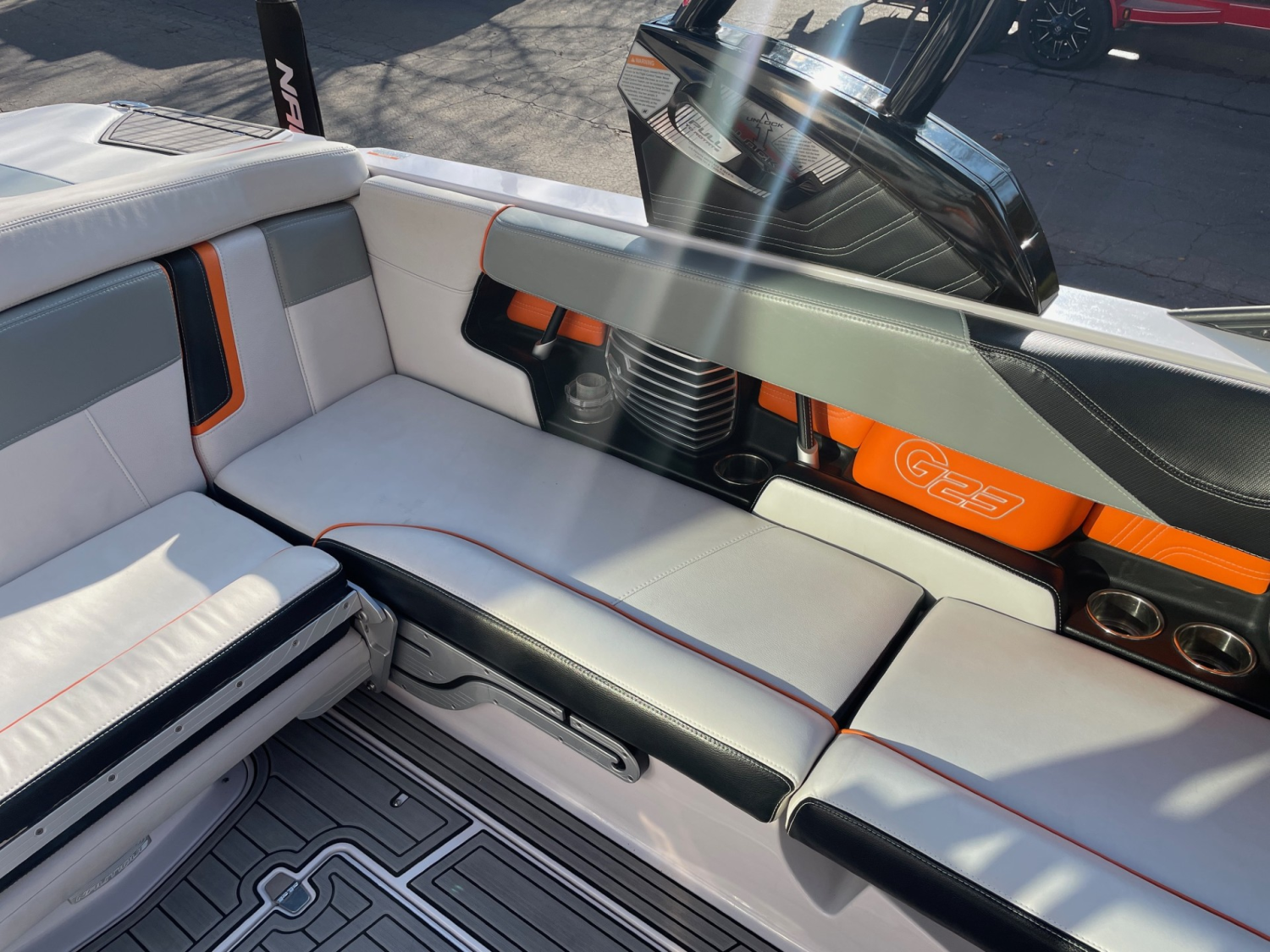 2015 NAUTIQUE G23