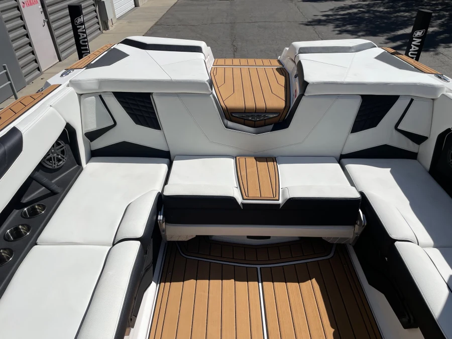2026-nautique-s23-129837-image21
