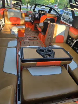 2020 Malibu Boats Wakesetter 25 LSV for sale in Austin, Texas
