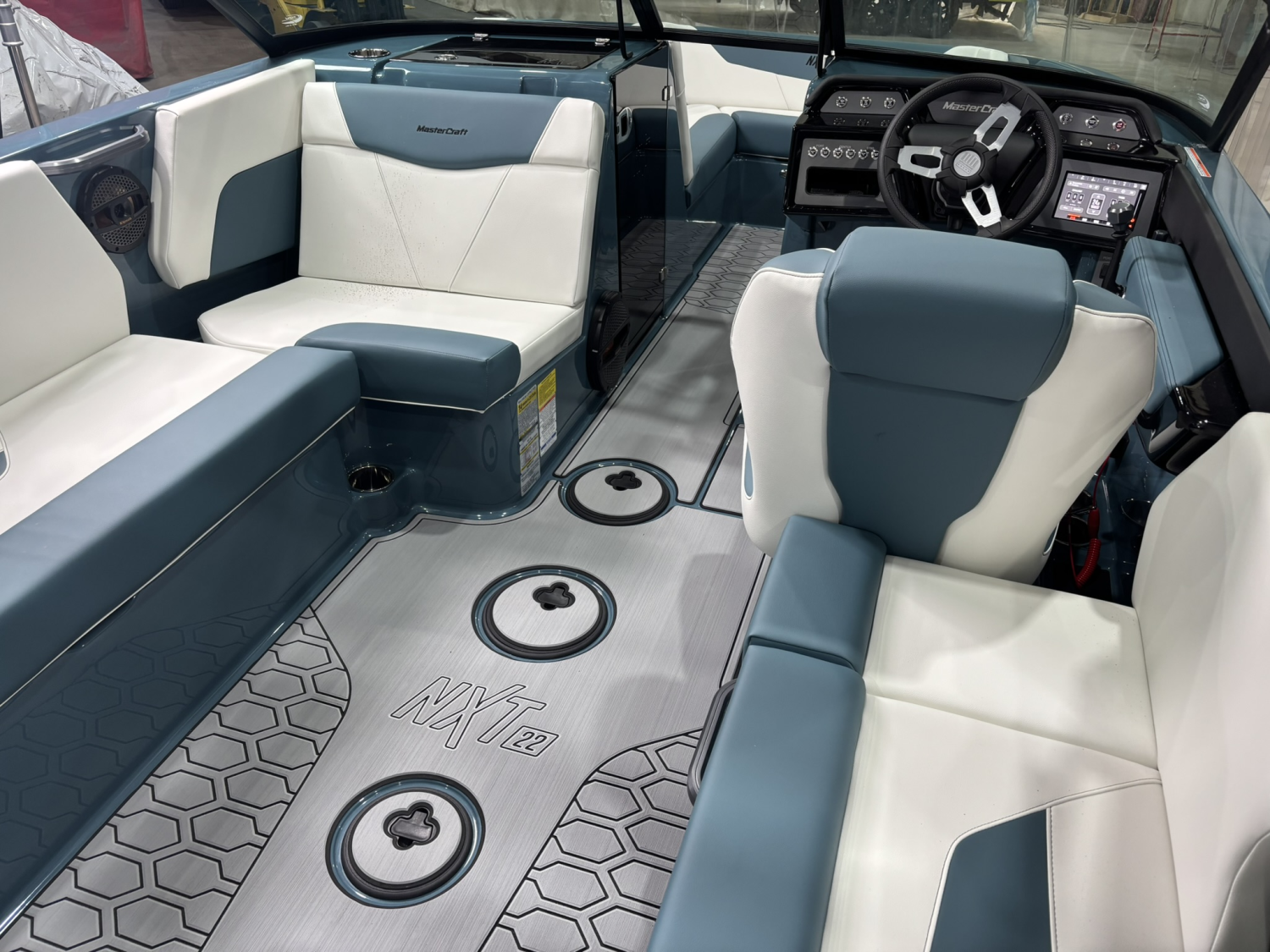 2025 MASTERCRAFT NXT22