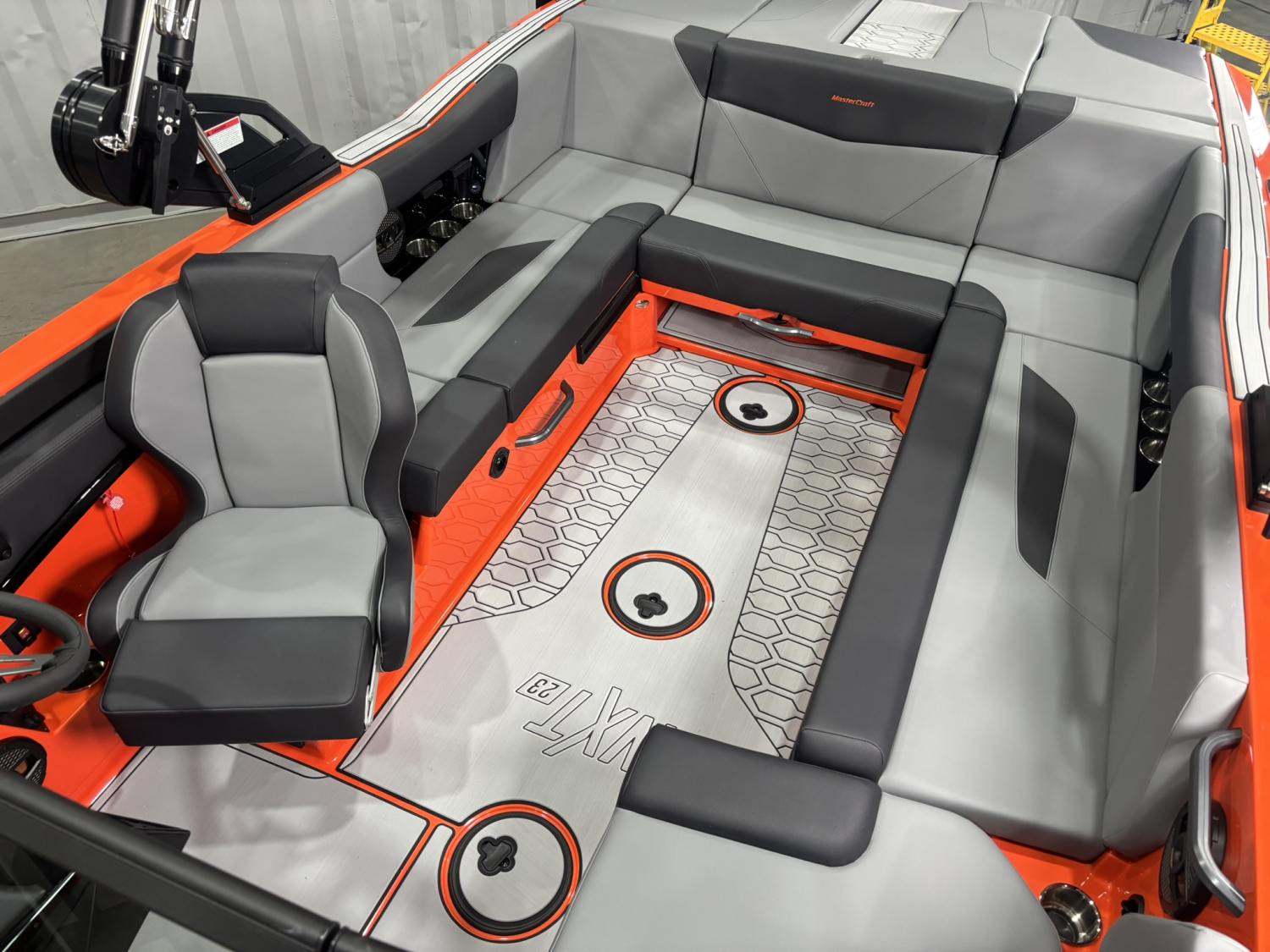 2025 MASTERCRAFT NXT23