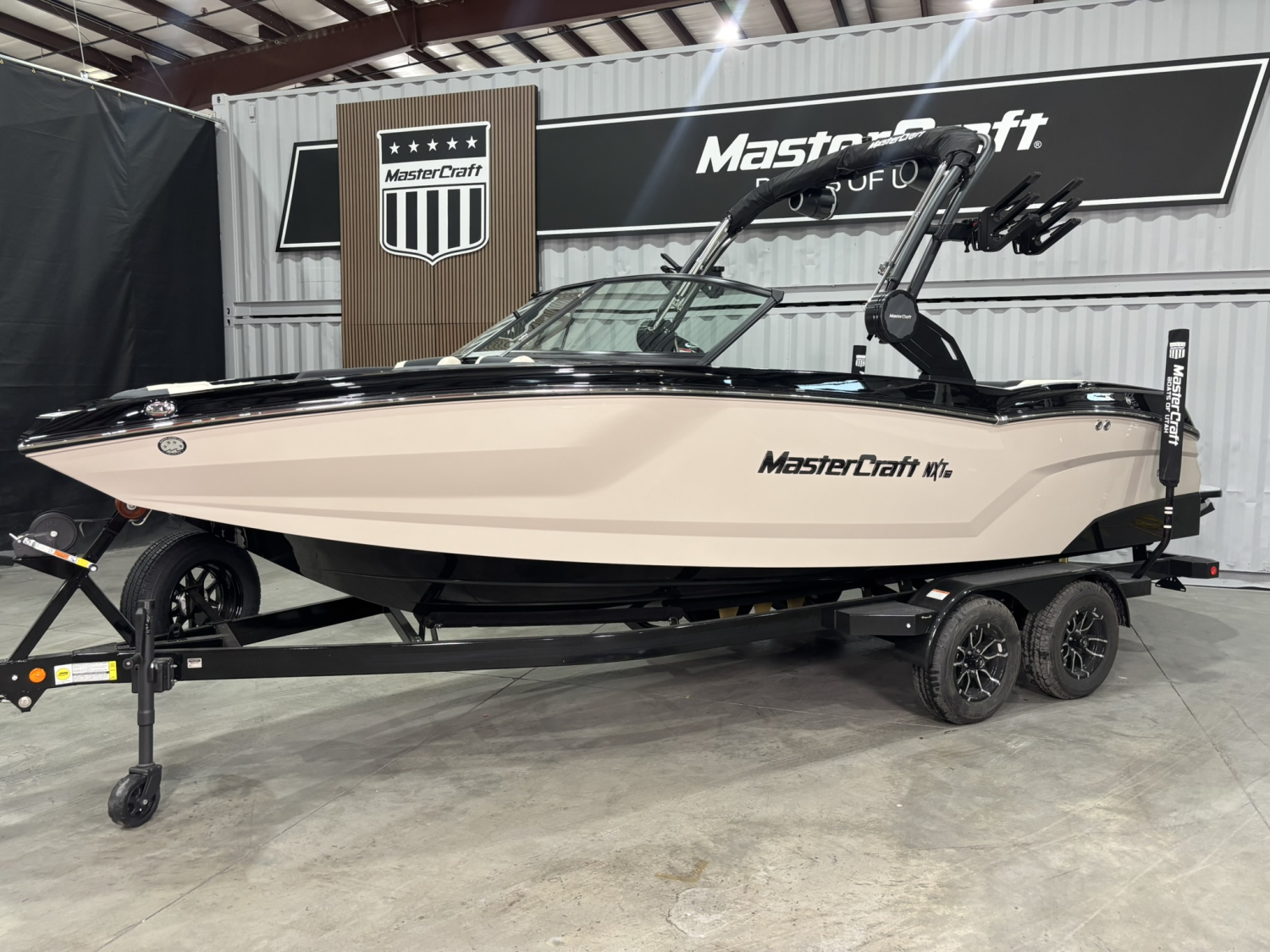 2025 MASTERCRAFT NXT23