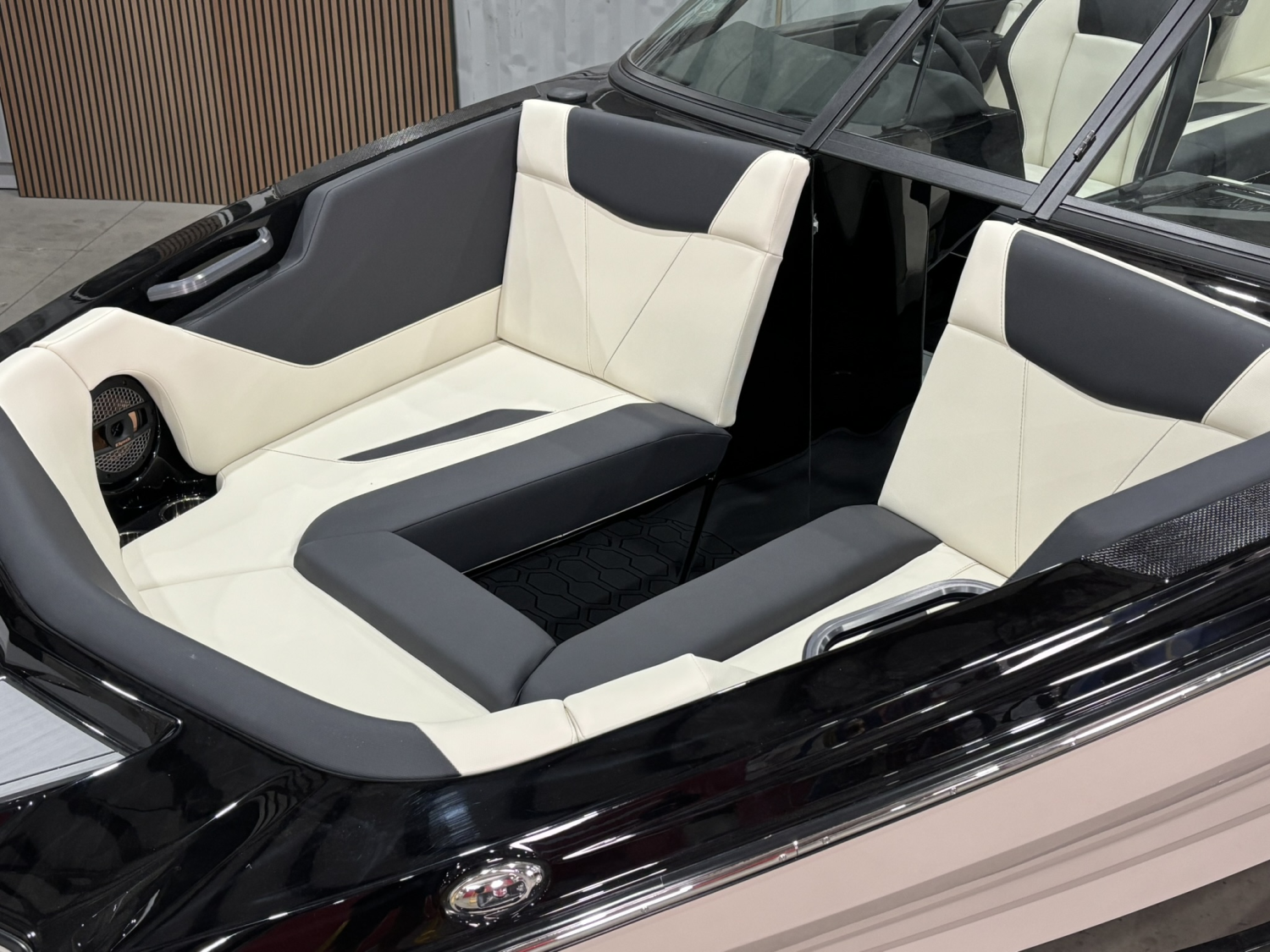 2025 MASTERCRAFT NXT23