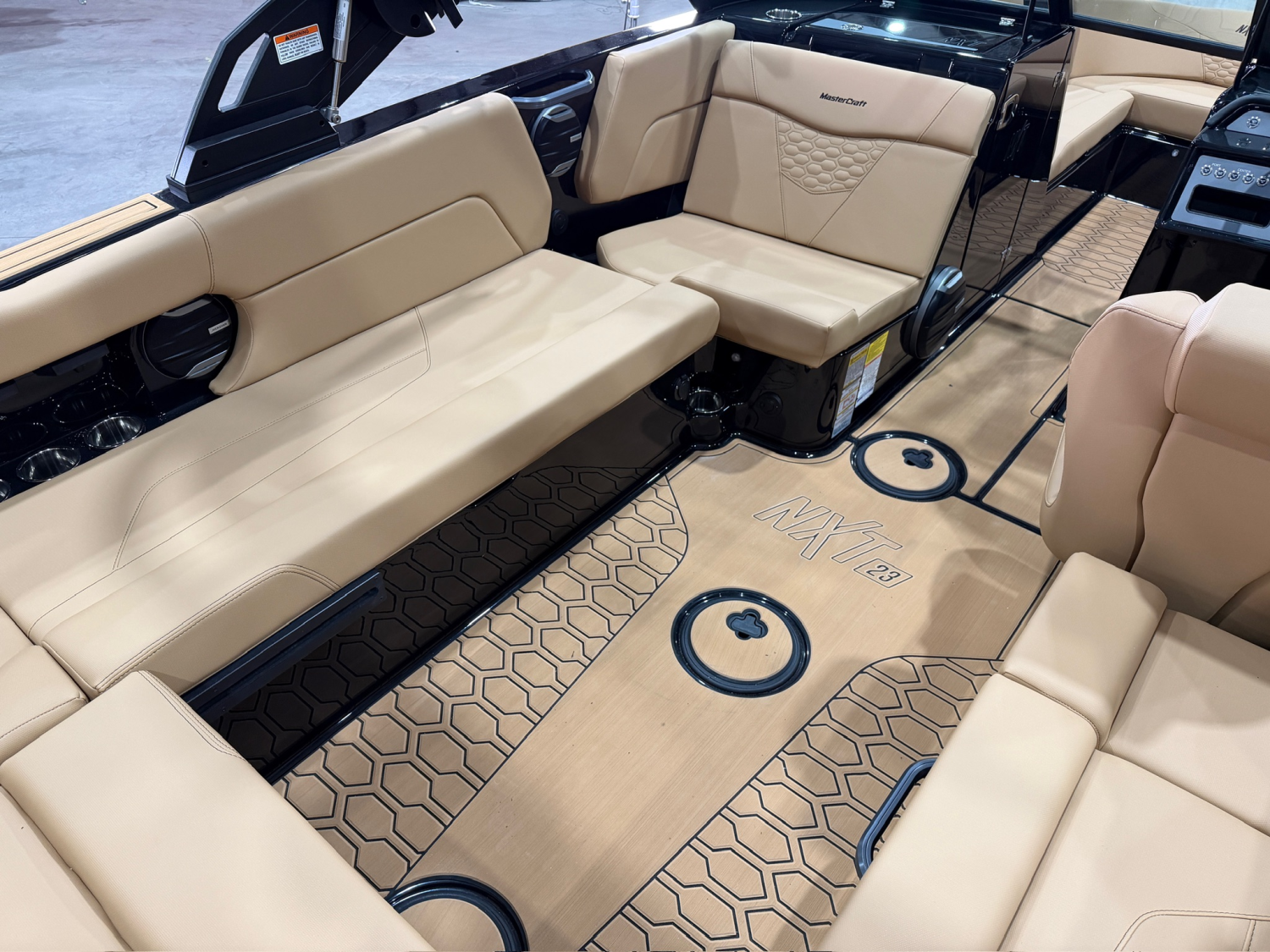 2026 MASTERCRAFT NXT23