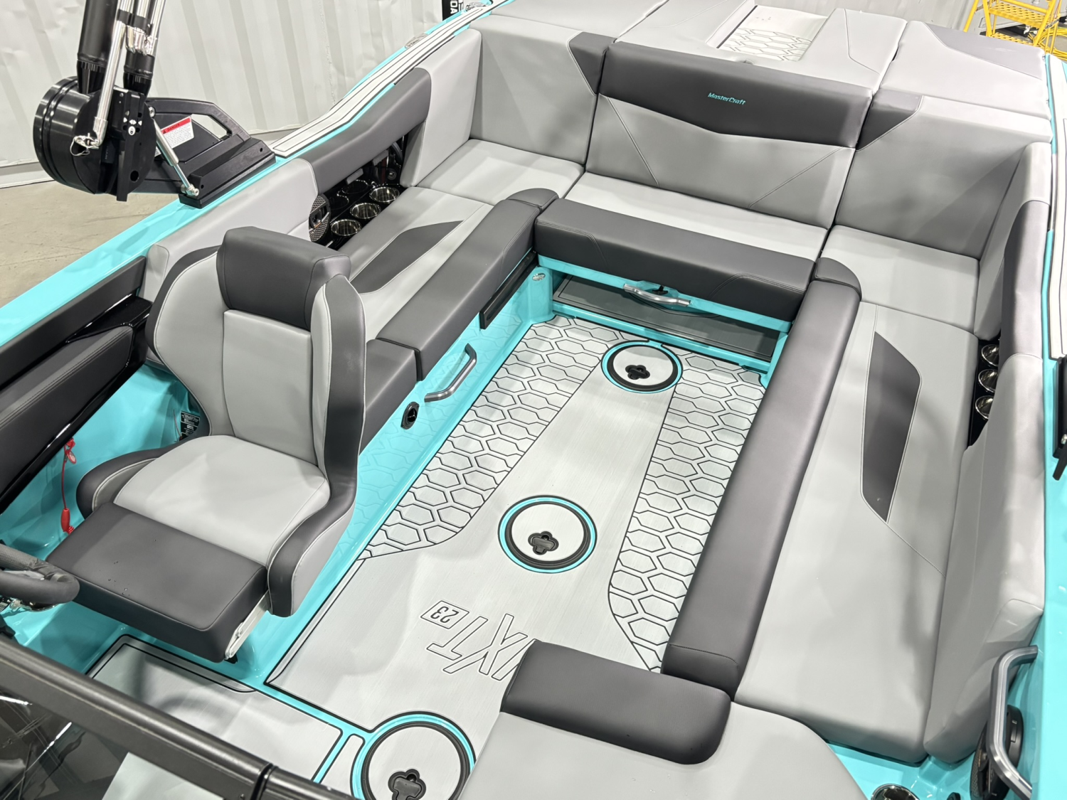 2025 MASTERCRAFT NXT23