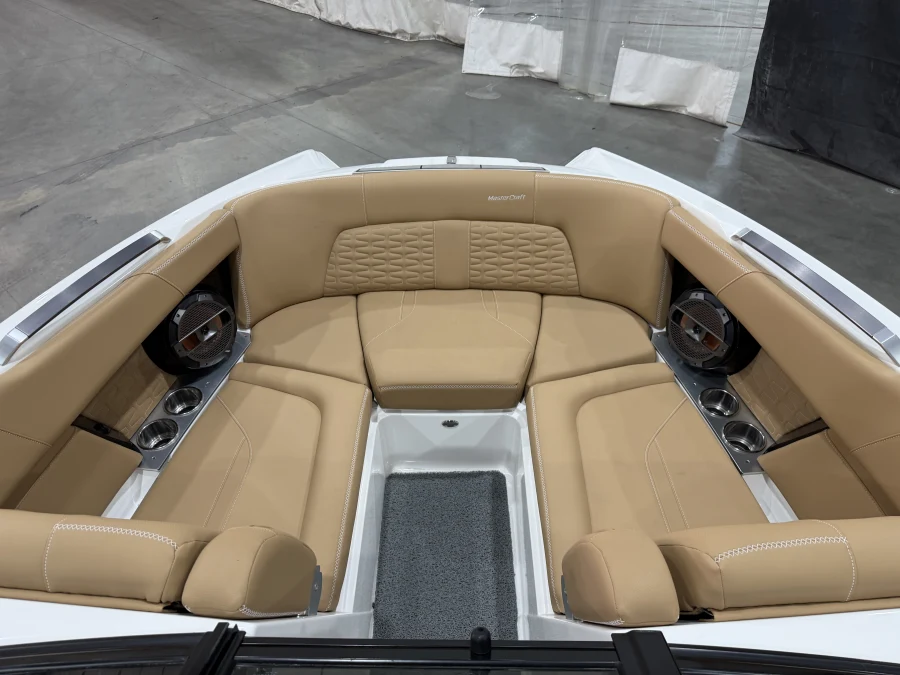 0-mastercraft-x22-129925-image11