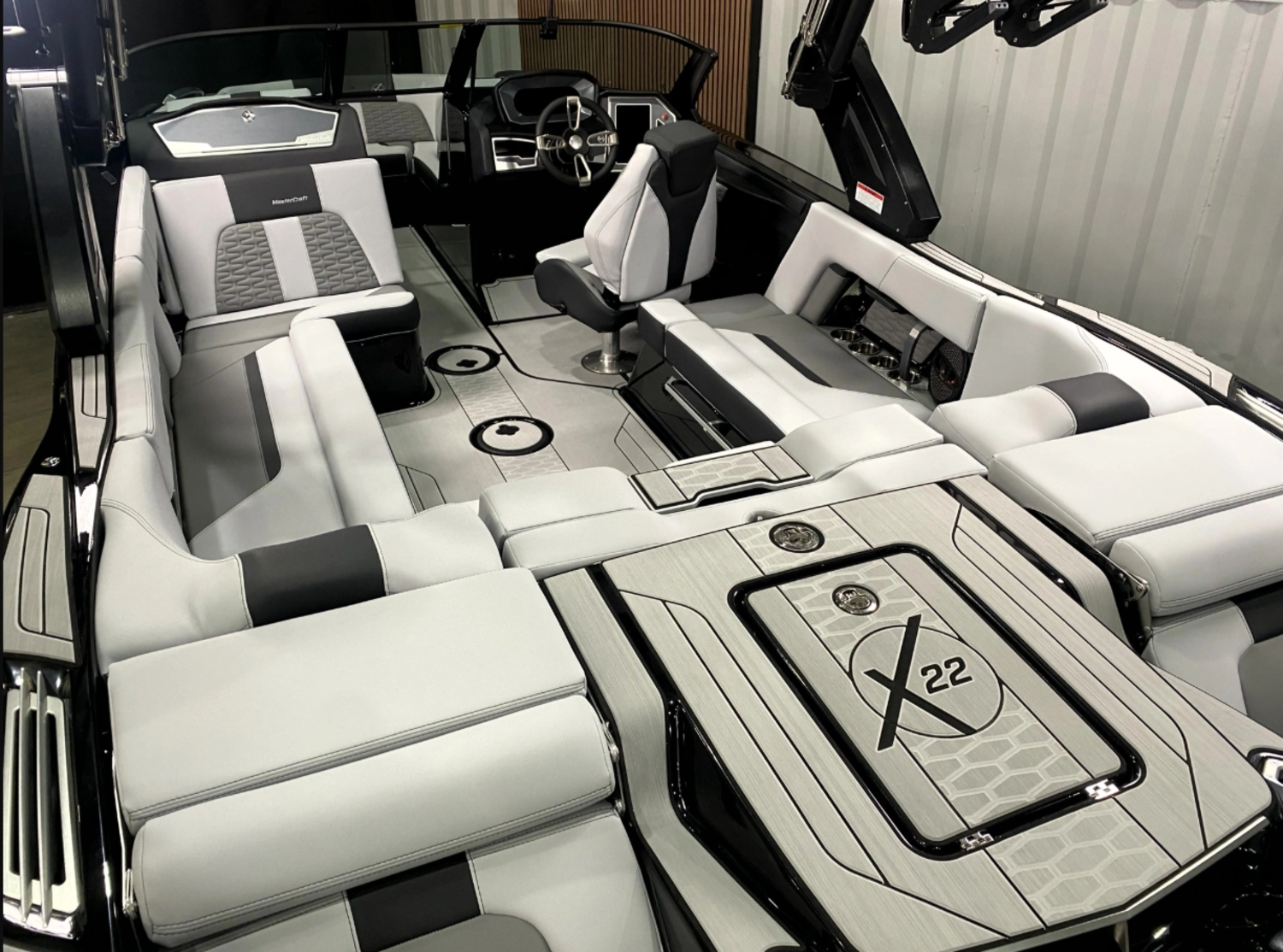 2024 MASTERCRAFT X22