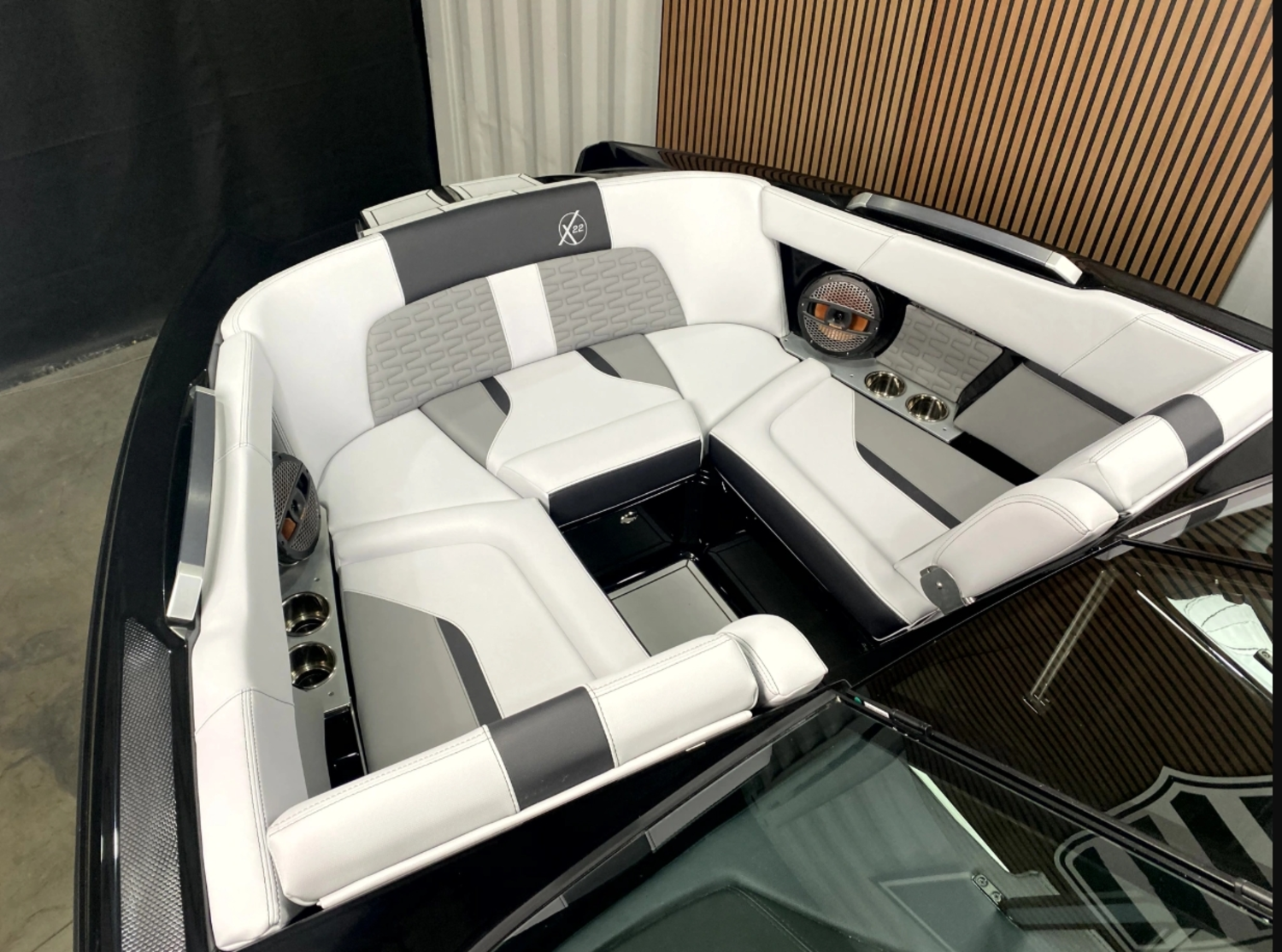 2024 MASTERCRAFT X22