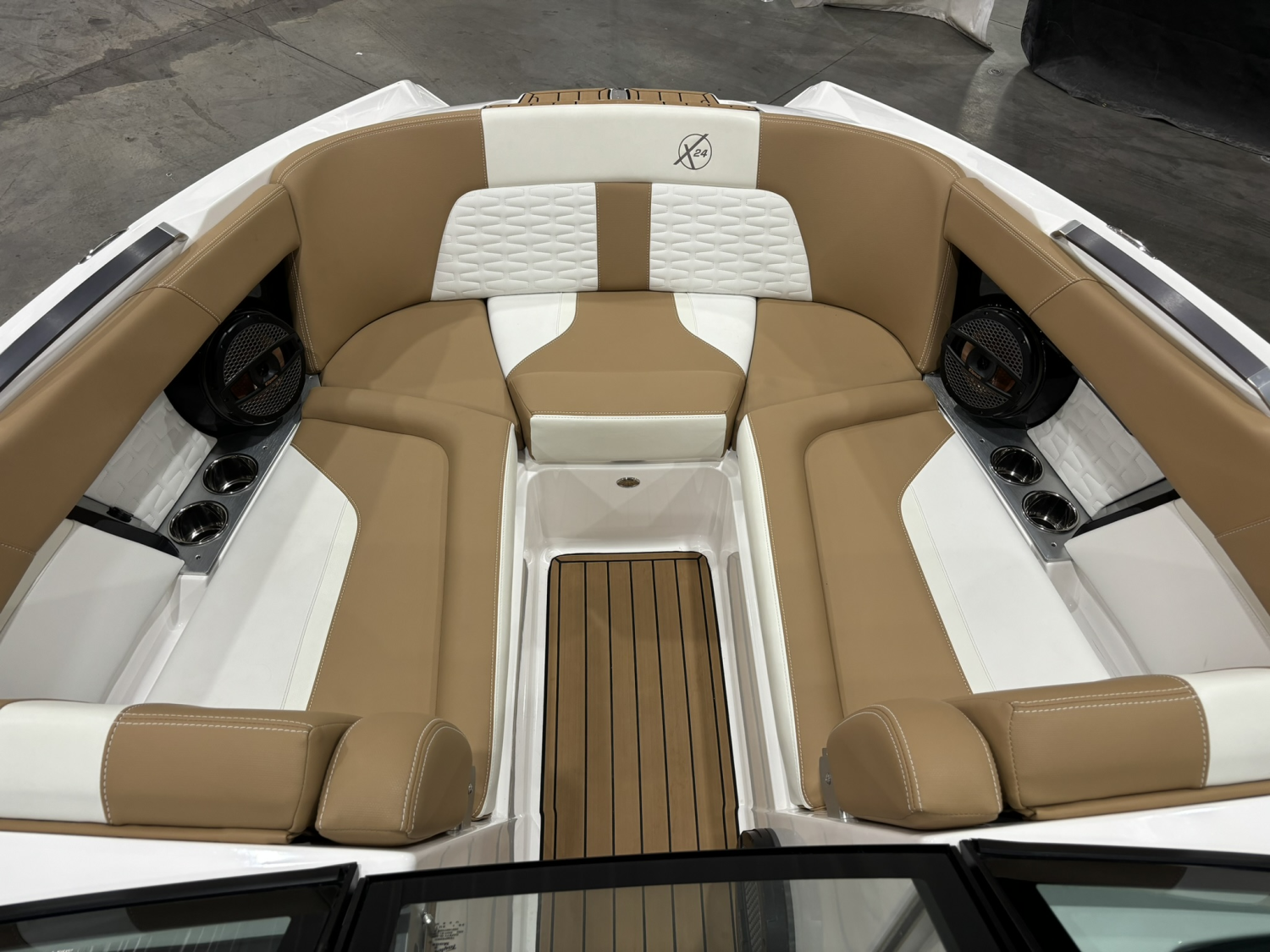 2024 MASTERCRAFT X24