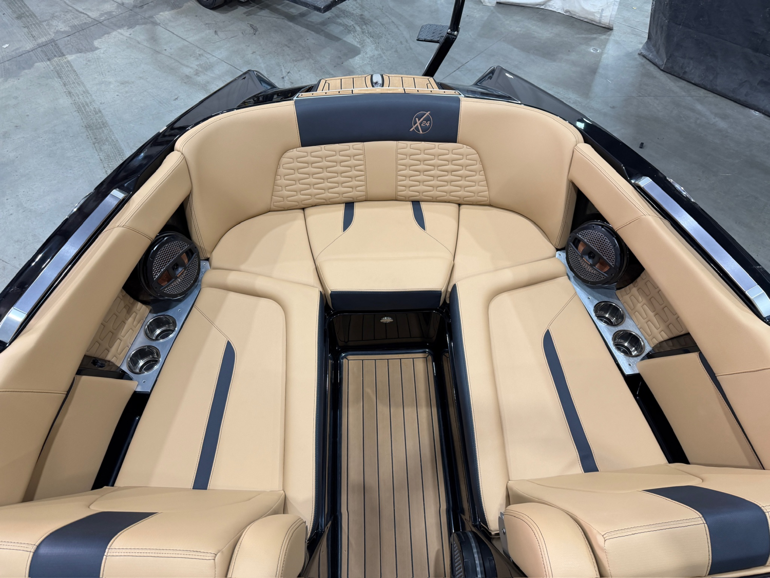 2023 MASTERCRAFT X24