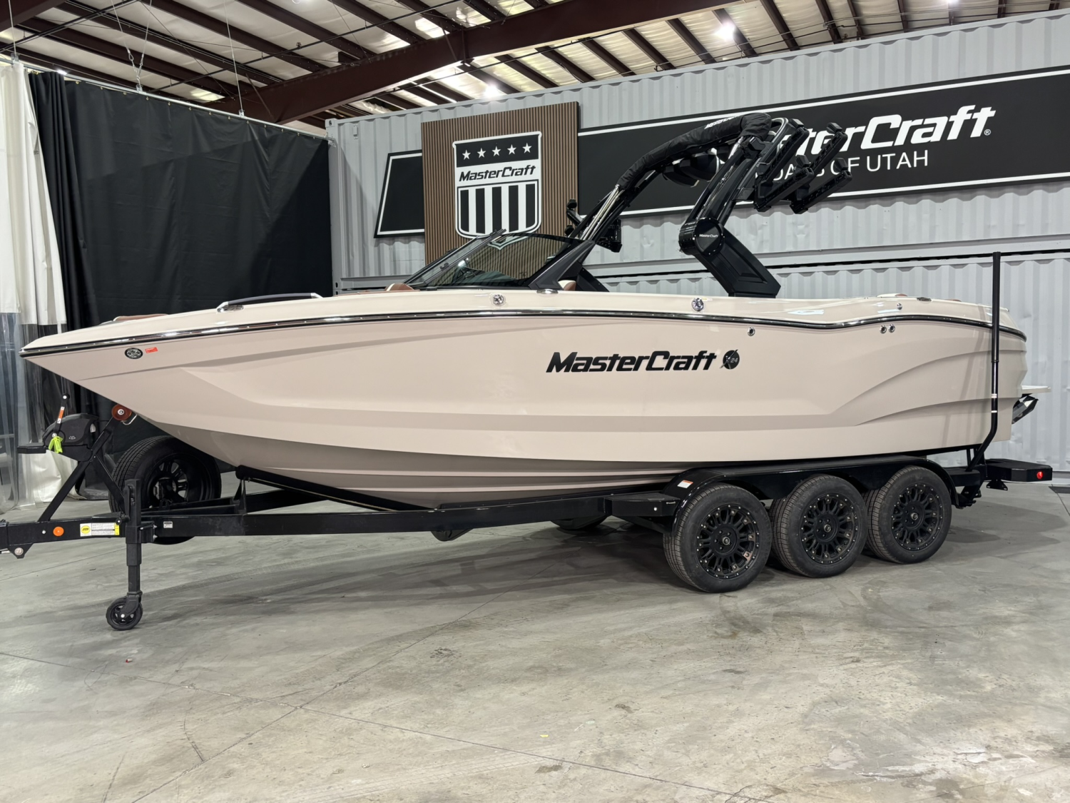 2025 MASTERCRAFT X24