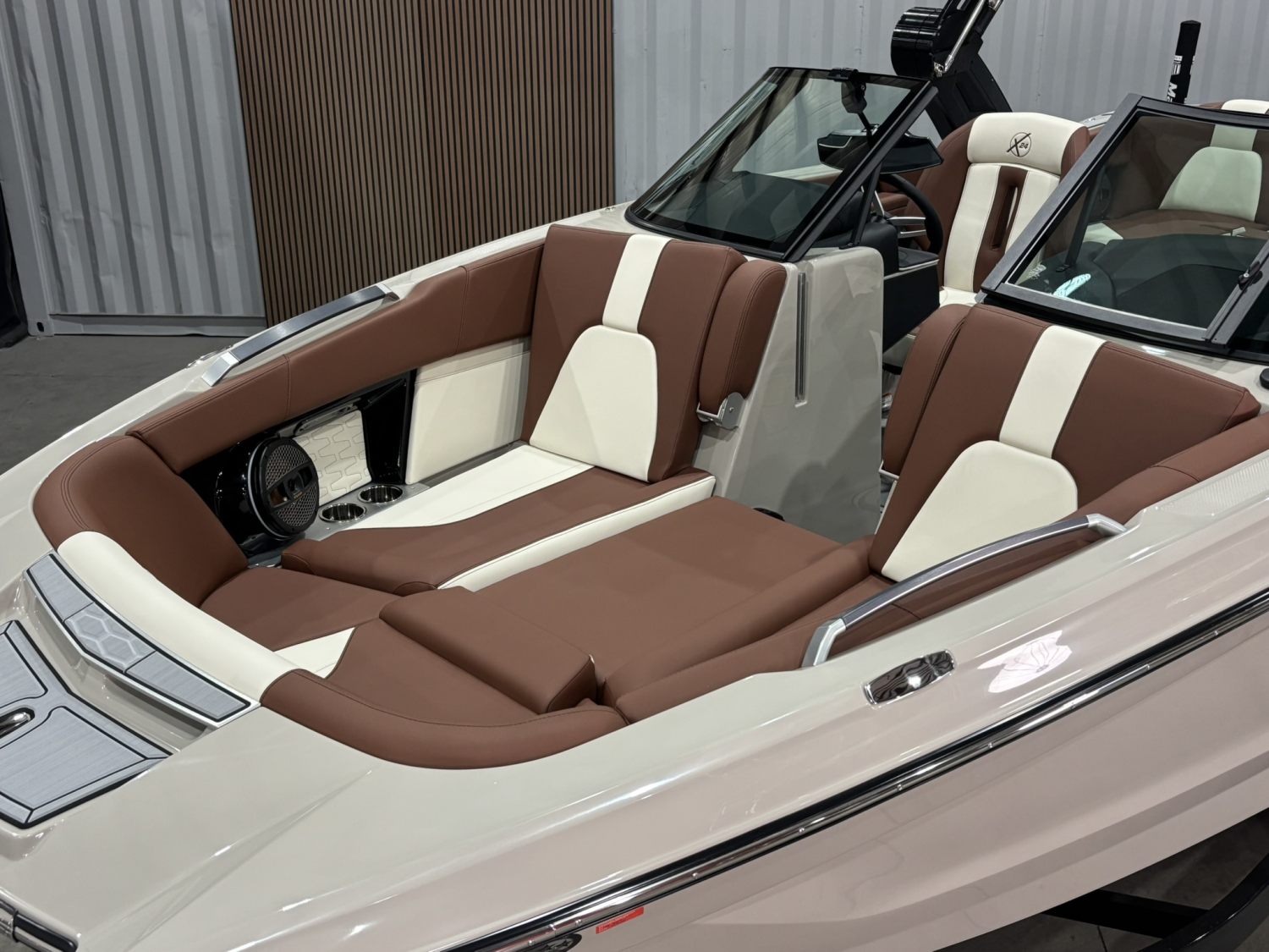2025 MASTERCRAFT X24