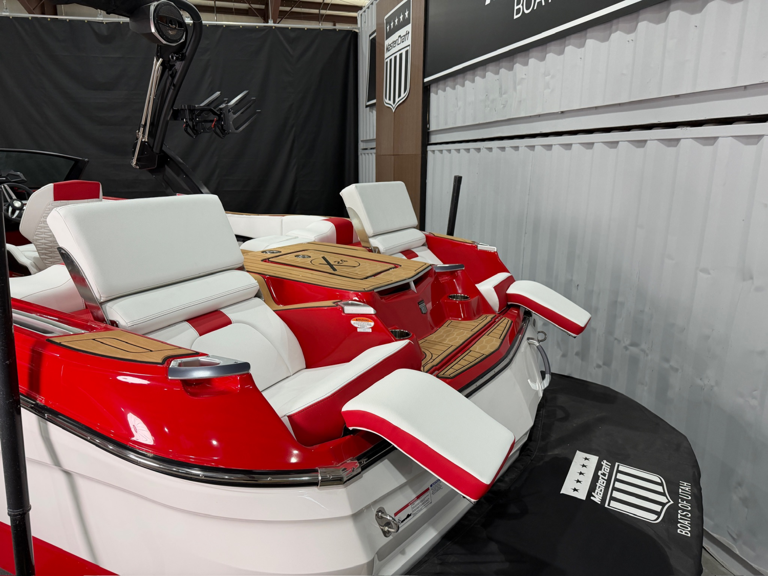 2025 MASTERCRAFT X24