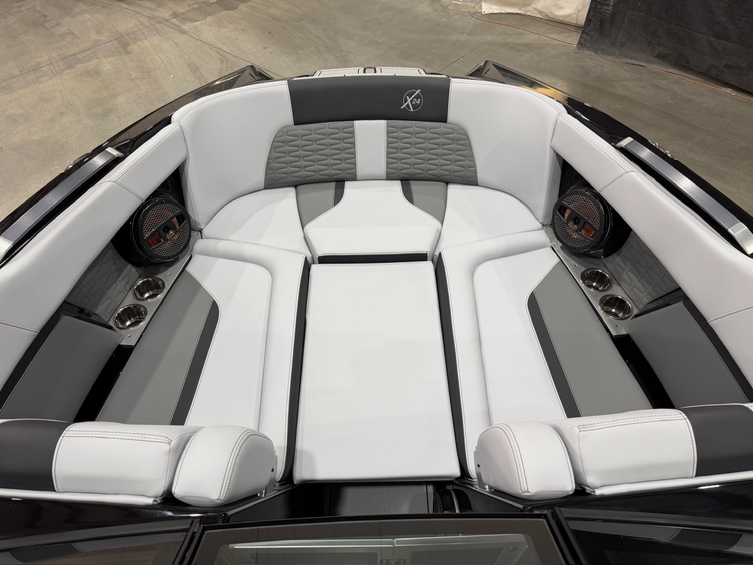 2025 MASTERCRAFT X24