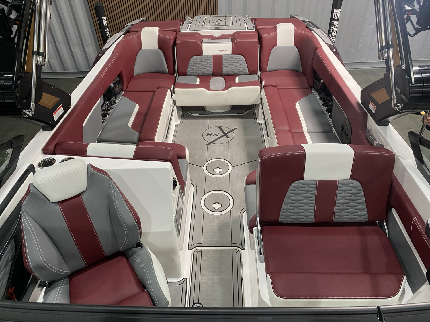 2023 MASTERCRAFT X26