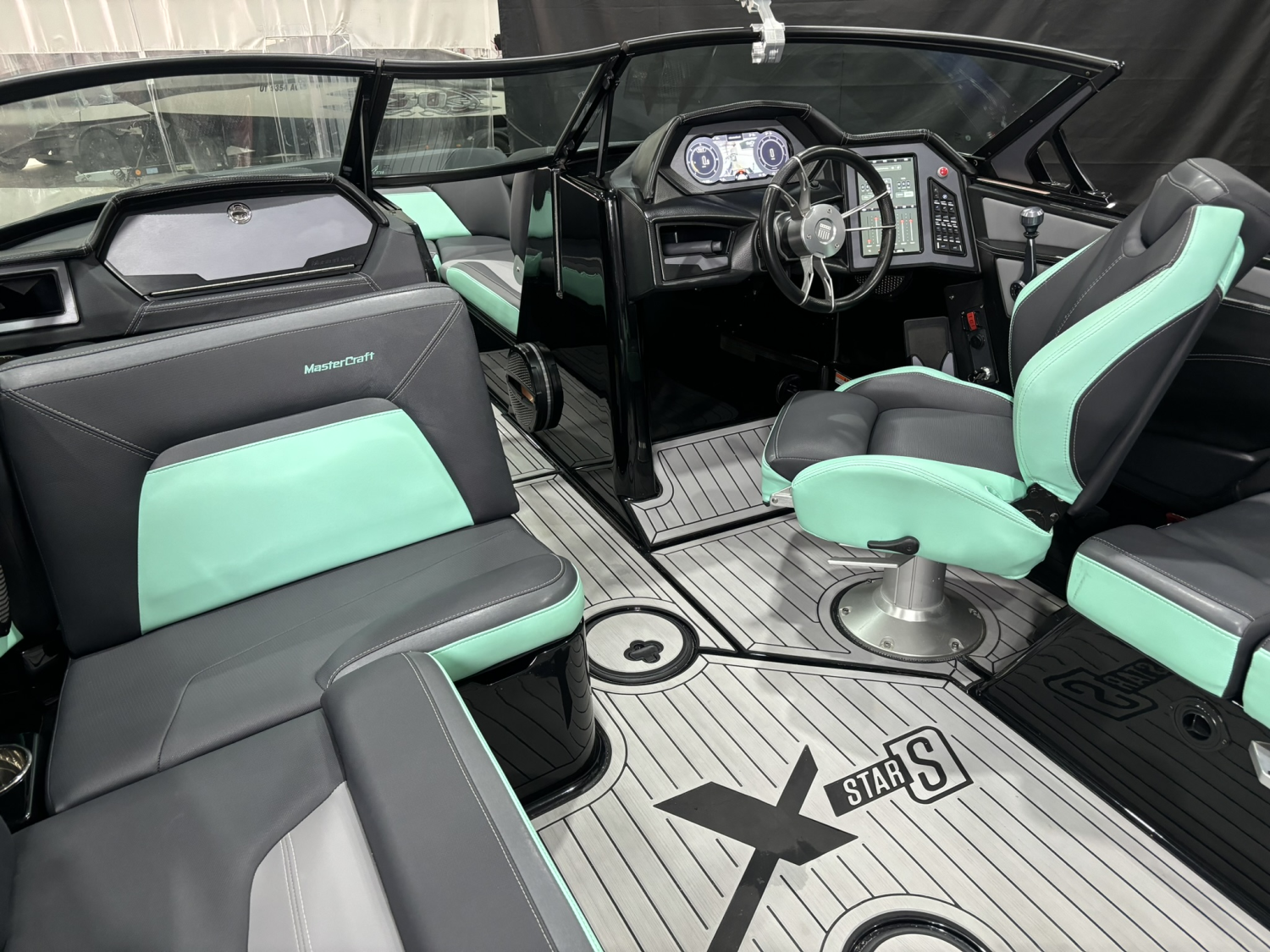 2024 MASTERCRAFT XSTAR