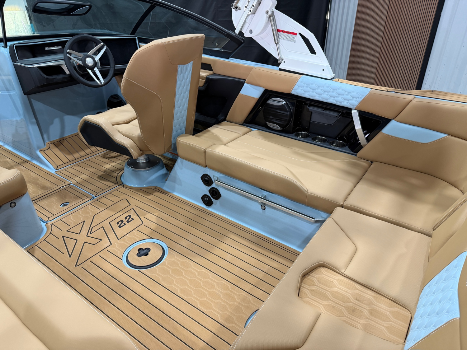 2026 MASTERCRAFT XT22