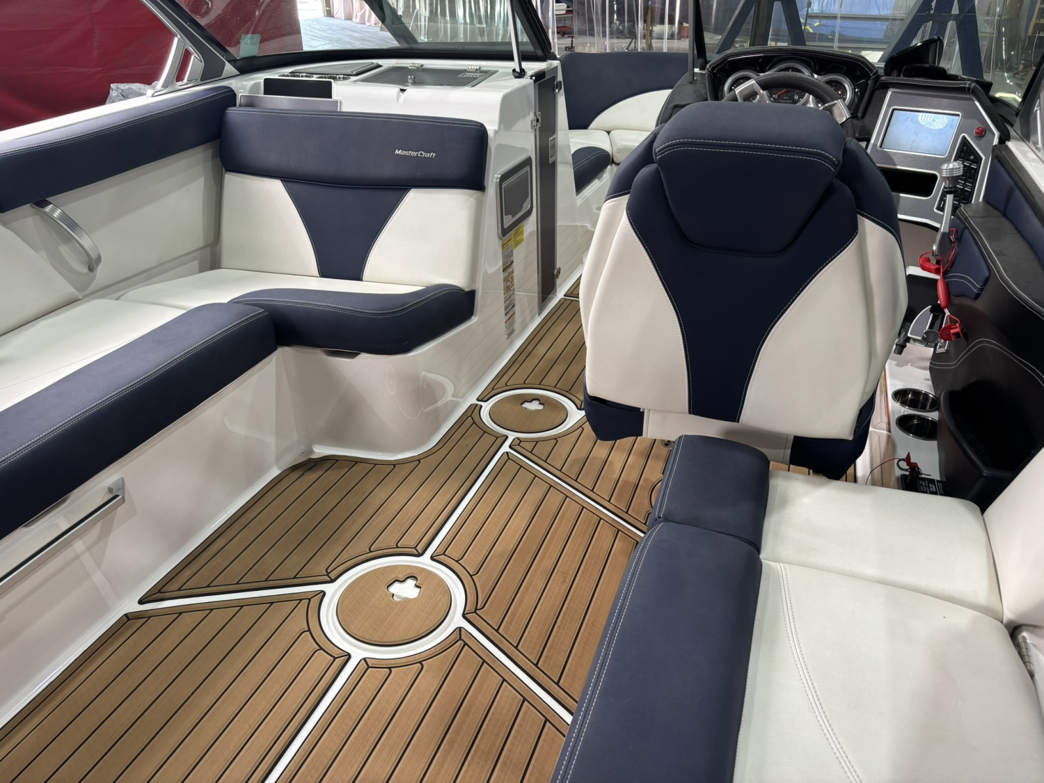 2019 MASTERCRAFT XT22