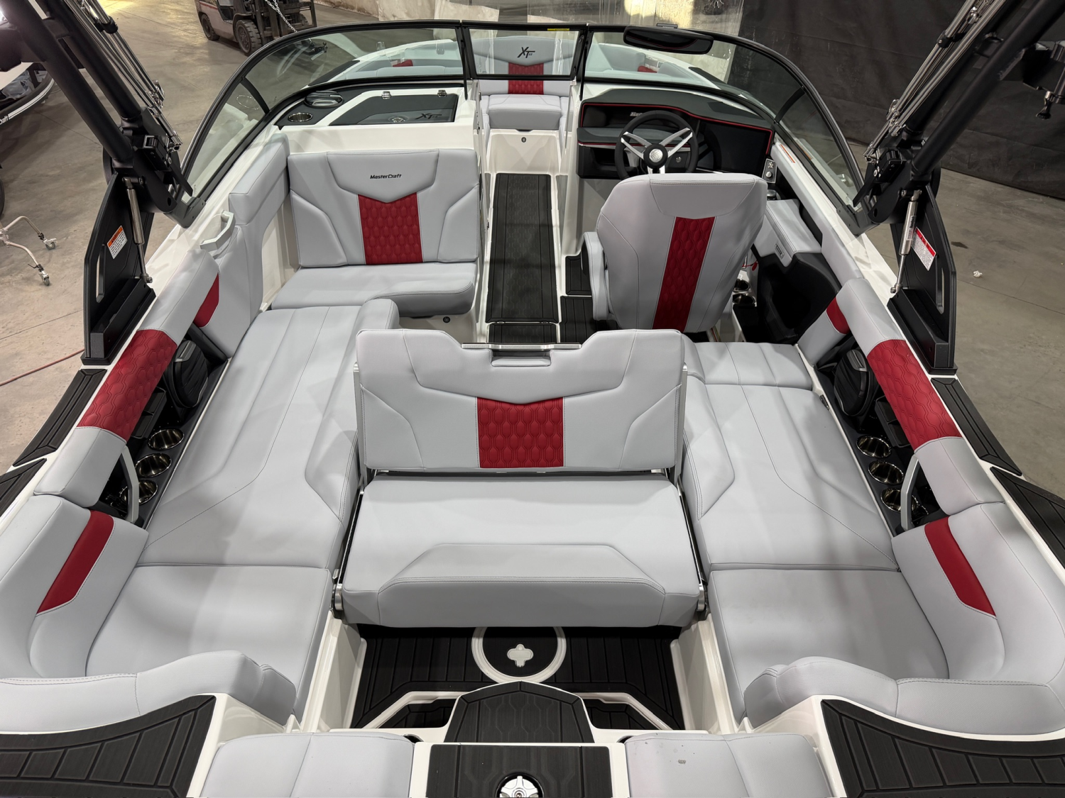 2026 MASTERCRAFT XT22